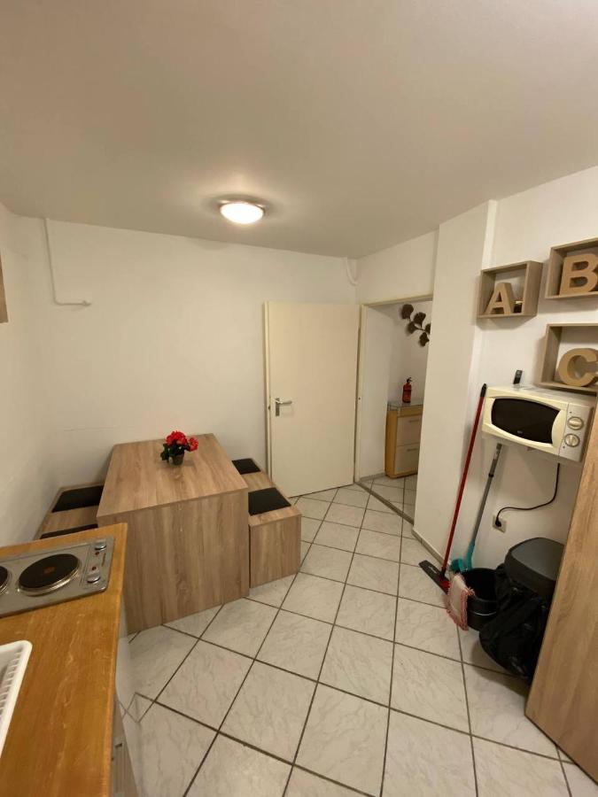 Zentrales Apartment: Kreuzberg, Berlin Dış mekan fotoğraf